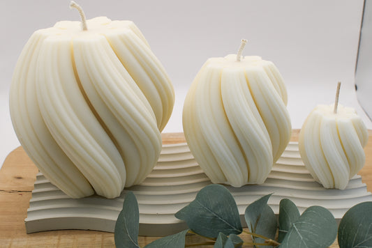 nachhaltige, vegane Kerze aus Olivenwachs, Naturkerzen handgegossen aus einem Upcycling Produkt