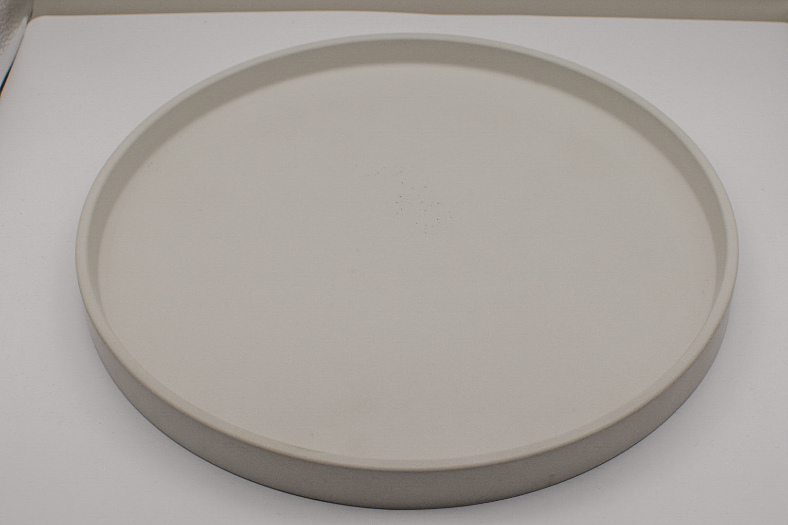 Tablett aus Beton für Kerzen, Betontablett hochwertig in hellgrau