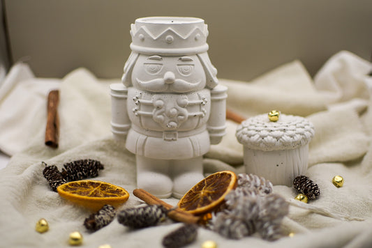 weihnachtlicher Nussknacker Teelichthalter