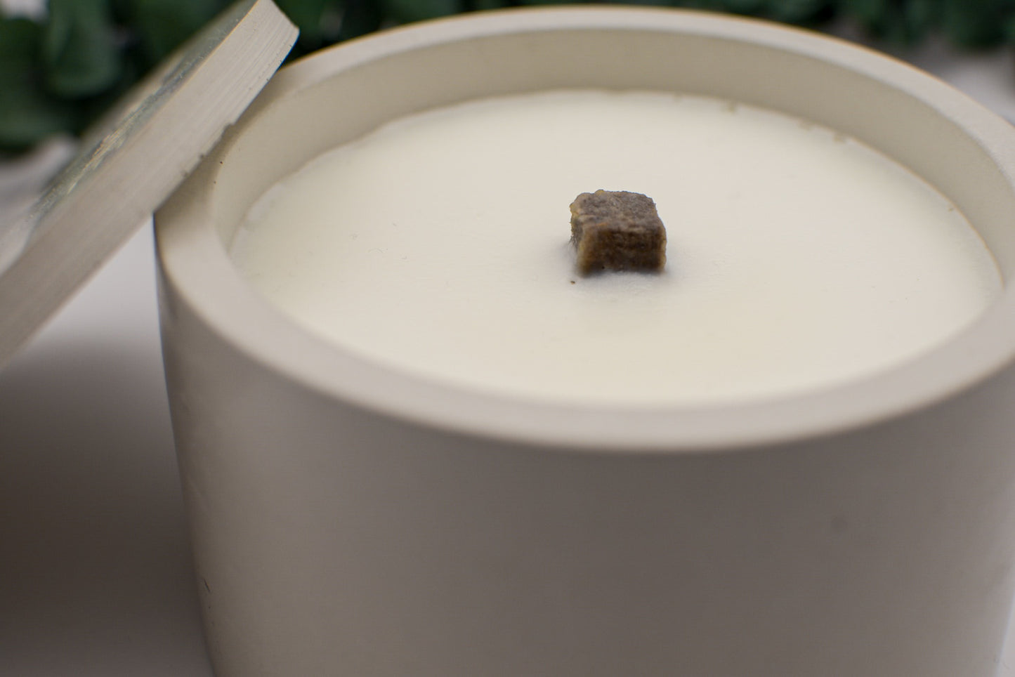 Tischfeuer – Betonkerze für draußen mit Deckel